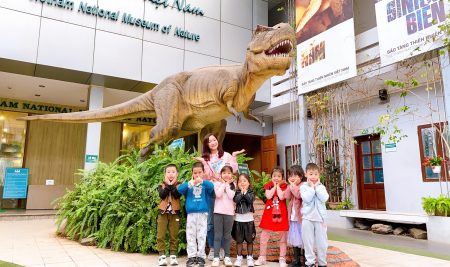 CHUYẾN THAM QUAN KỲ THÚ TẠI BẢO TÀNG THIÊN NHIÊN VIỆT NAM CỦA VICSTARS