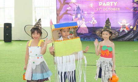 LỄ HỘI HÓA TRANG VICSCHOOL 2022: CÙNG CHIẾN BINH VICSERS LAN TỎA THÔNG ĐIỆP VÌ MỘT MÔI TRƯỜNG XANH – HÃY TÁI CHẾ CHÚNG TÔI!
