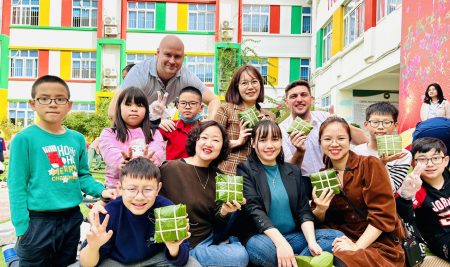 GÓI BÁNH CHƯNG XANH – ẤM TÌNH TẾT VIC