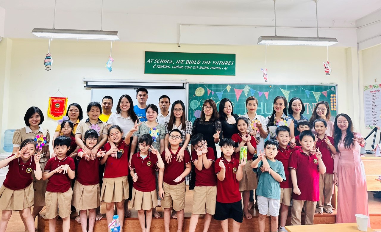 HỘI NGHỊ CHA MẸ HỌC SINH VICSCHOOL CUỐI NĂM HỌC 2022 – 2023: KẾT NỐI & SẺ CHIA