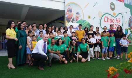 Tưng bừng, sôi nổi ngày khai mạc trại hè quốc tế năm 2022 của Vic School