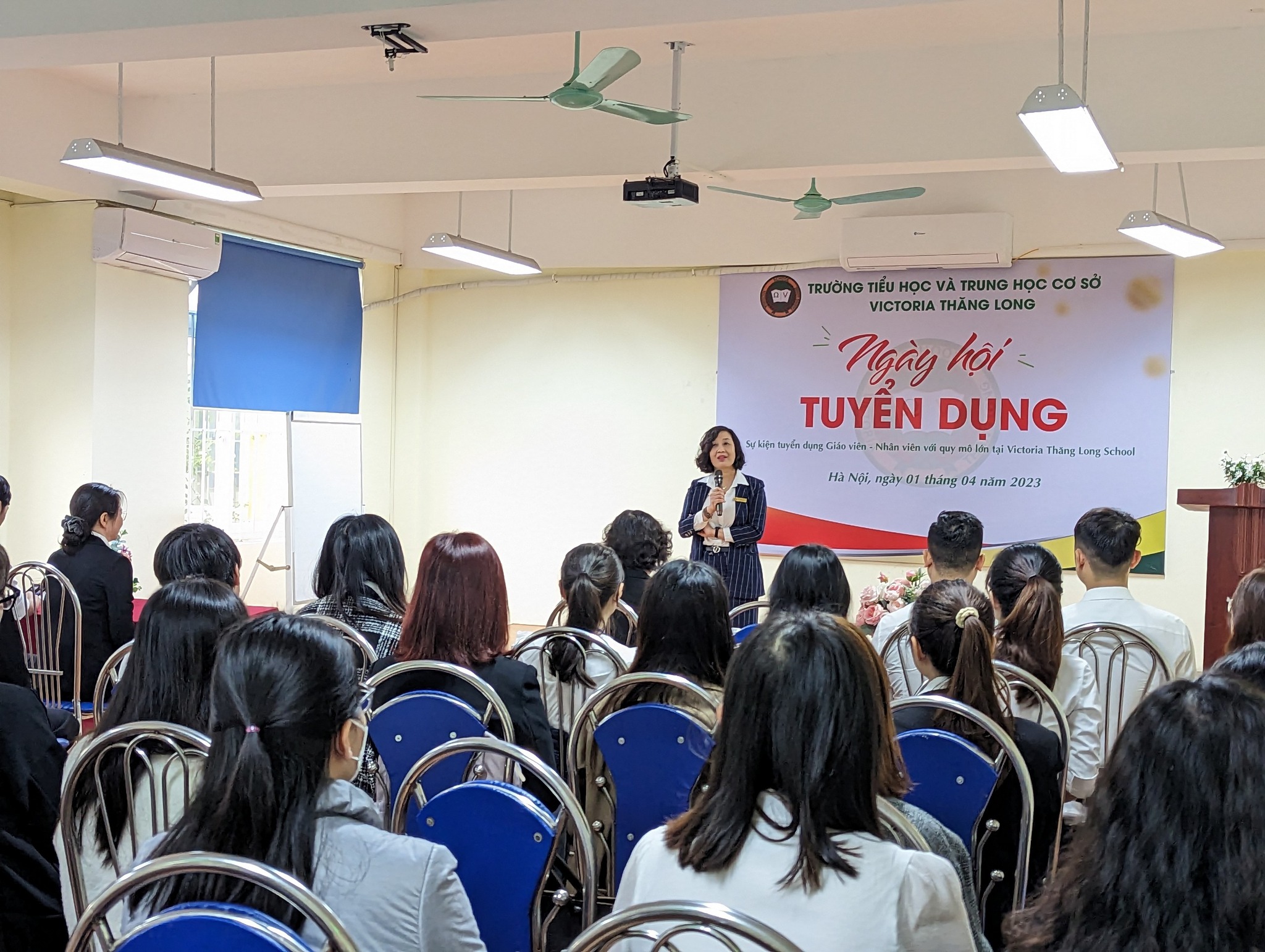 NGÀY HỘI TUYỂN DỤNG VICSCHOOL: SÔI NỔI, NGHIÊM TÚC & THÀNH CÔNG