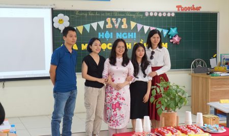 TRƯỜNG VICTORIA THĂNG LONG TỔ CHỨC HỘI NGHỊ CHA MẸ HỌC SINH CÁC KHỐI LỚP 1,2,3 ĐẦU NĂM HỌC 2022 – 2023