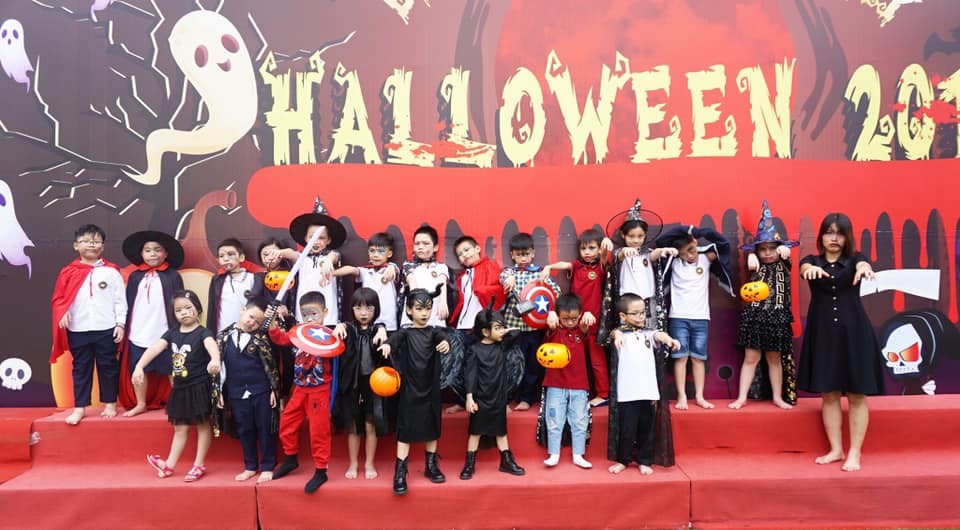 Halloween tại Victoria Thăng Long