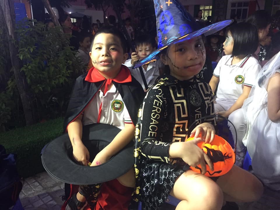 Halloween tại Victoria Thăng Long