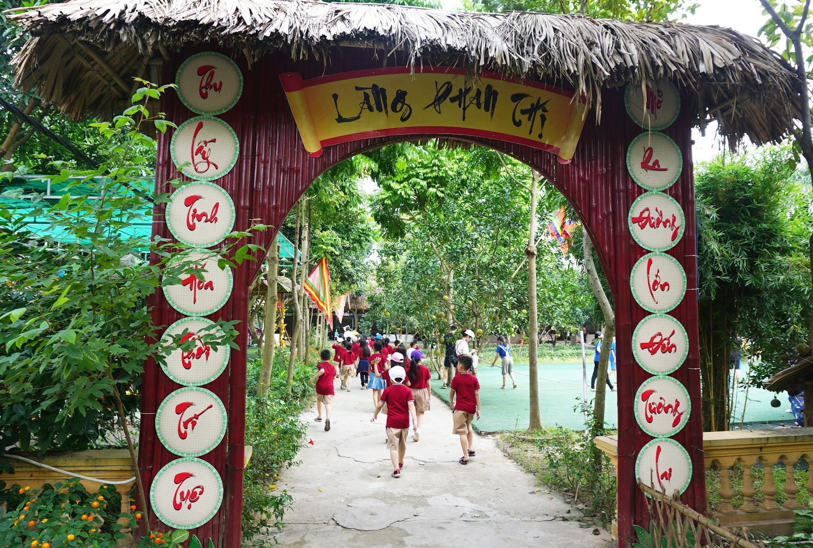 Học sinh Vicschool Dã ngoại tại trang trại giáo dục Vạn An