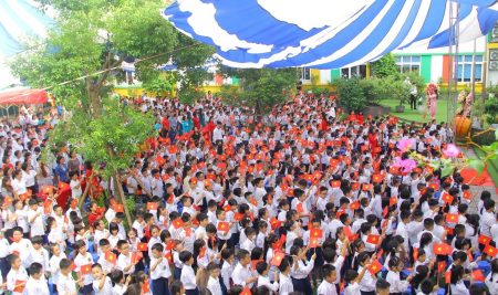 Thầy trò trường Victoria Thăng Long hân hoan khai giảng năm học 2023-2024