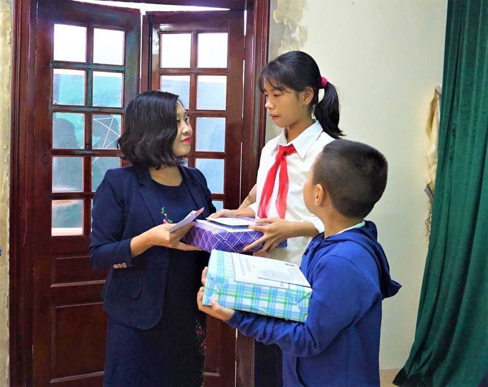 Yêu thương cho đi là yêu thương còn mãi... yeu thuong cho di la yeu thuong con mai